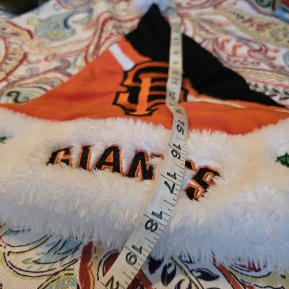 MLB SAN FRANCISCO GIANTS EMBROIDERED SANTA HOLIDAY HAT XMAS CHRISTMAS - Picture 3 of 7